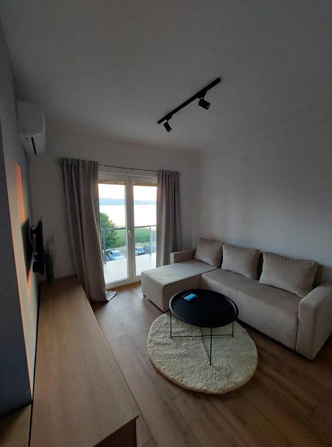 Nautica Apartments&Studios Pestani Luaran gambar