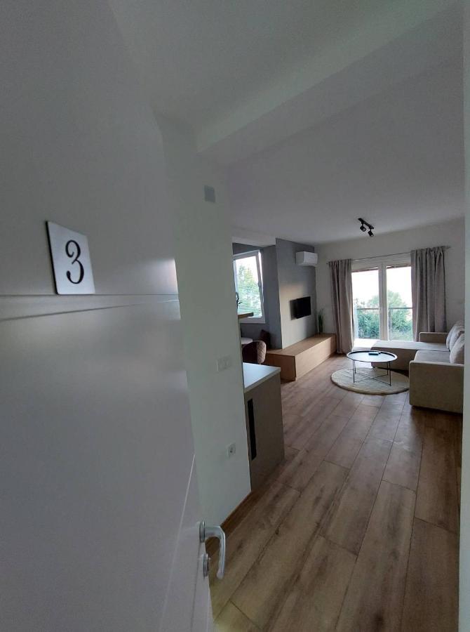Nautica Apartments&Studios Pestani Luaran gambar
