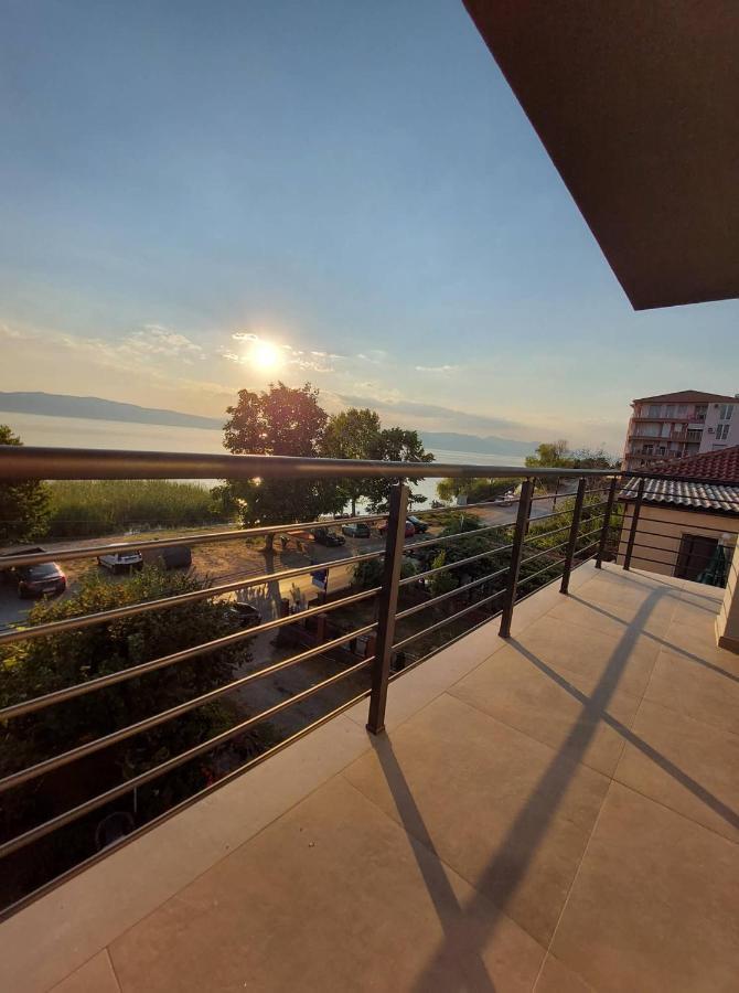 Nautica Apartments&Studios Pestani Luaran gambar