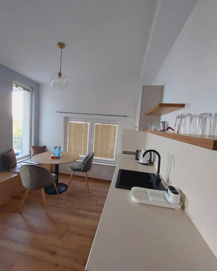 Nautica Apartments&Studios Pestani Luaran gambar