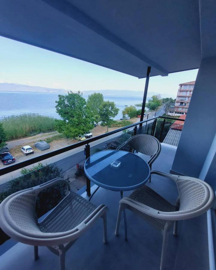Nautica Apartments&Studios Pestani Luaran gambar