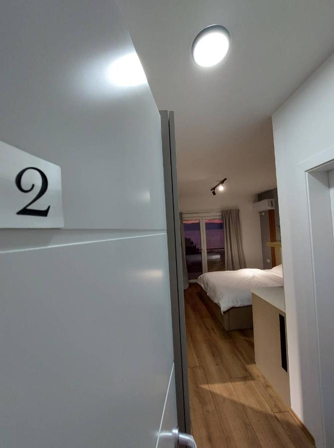 Nautica Apartments&Studios Pestani Luaran gambar